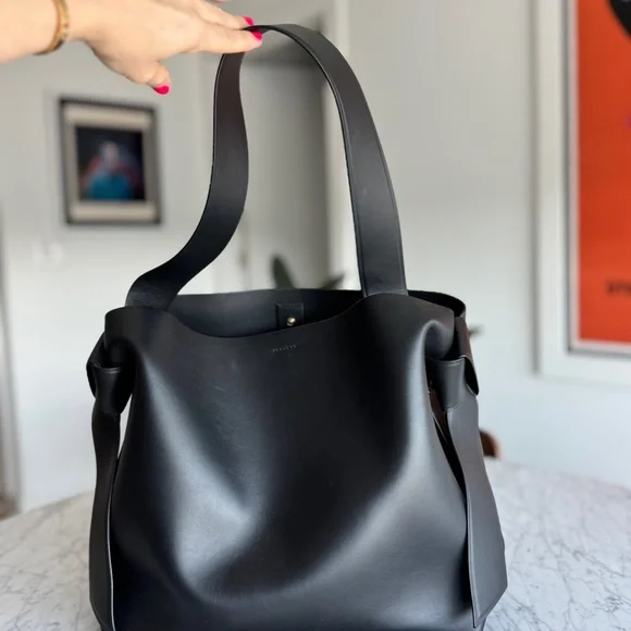 Acne Studios Musubi Midi Shoulder Bag – NWOT – BLACK - Picture 11 of 16